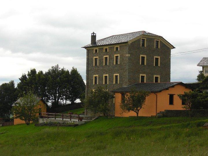Pensjonat Casa De Aldea El Conceyu Navia Zewnętrze zdjęcie